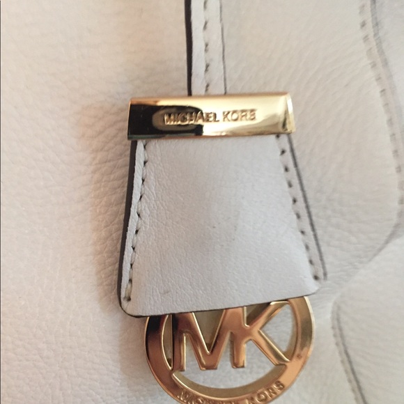 Michael Kors Riley - Picture 3 of 7